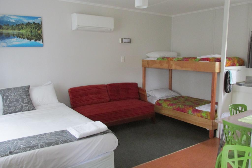 Fernwood Holiday Park Motueka Phòng bức ảnh