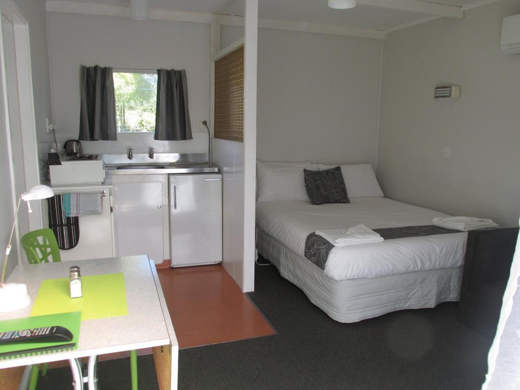 Fernwood Holiday Park Motueka Phòng bức ảnh
